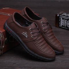 Chaussures en similicuir pour hommes