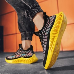 Chaussures sneakers décontractées pour hommes avec semelle à lamelles