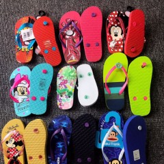 Chaussures Tong Flip Flip pour enfants ///#24 # 25 /20 paires, #26 # 27 /20 paires, #28 # 29/20 paires, #30 # 31 /20 paires, #32 # 33/20 paires, #34 # 35 /20 paires