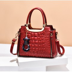 Sac à main à motif peau de crocodile