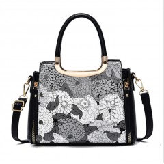 sac à main et bandoulière pour femmes