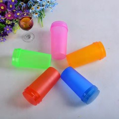 Gobelet en PP plastique avec couvercle