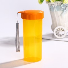 Gobelet de sport en nouveau PP avec couvercle