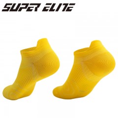 Chaussettes courtes de sport en nylon respirant