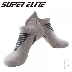 Chaussettes courtes de sport en nylon
