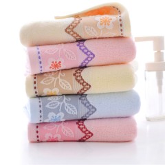 Serviettes de toilette avec jacquard dentelle lot de 5pcs épaissie douce et absorbante