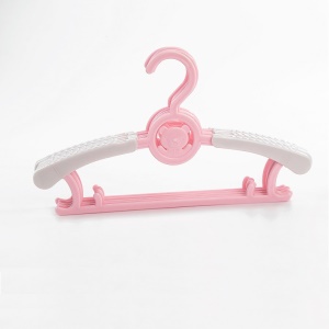 Cintre plastique