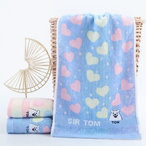 Serviette de toilette pour bébé