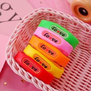 Bracelet anti-moustique