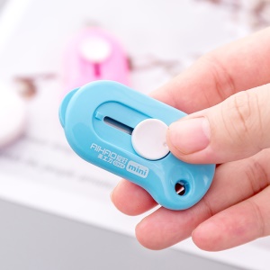 Mini cutter coupe-papier