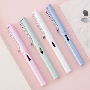 Stylo à plume coque plastique