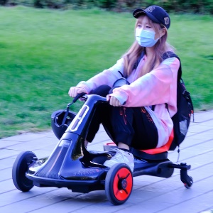 Quadricycle électrique pour enfants