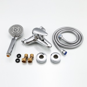 Pommeau de douche avec accessoires au complet