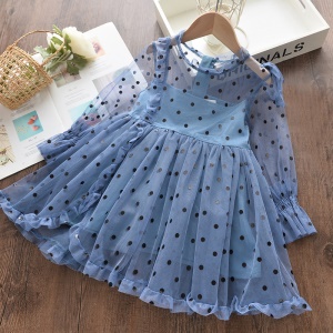 Mini robe transparente à longue manches