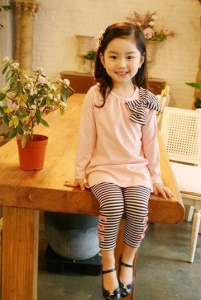 Ensemble T-shirt à longue manches+ pantalon moulant pour fille
