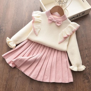 Ensemble Pull + jupe pour fille