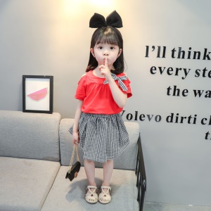 Ensemble top sans manches + short pour  fille