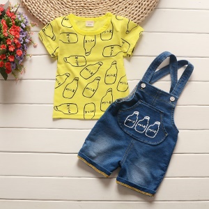 Ensemble tee-shirt+ pantacourt à bretelle pour garçon