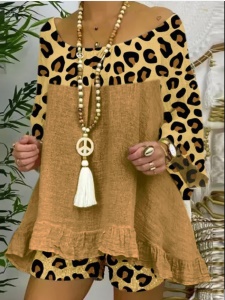 Ensemble robe courte +short en motif léopard