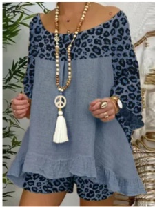 Ensemble robe courte +short en motif léopard