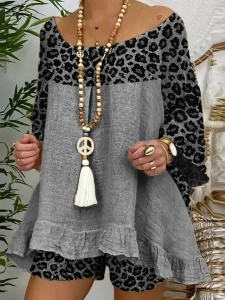 Ensemble robe courte +short en motif léopard