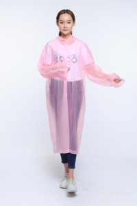 Manteau imperméable translucide
