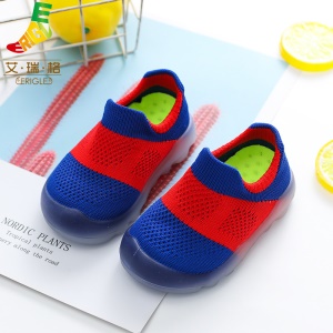 pantoufles Chaussures pour enfants respirants et confortables