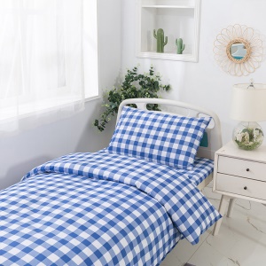 Draps ,housse de couette et taie d'oreiller pour lit médical
