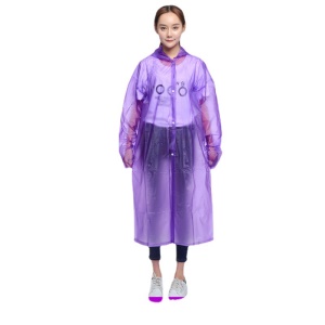 Manteau imperméable translucide