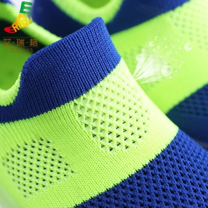 pantoufles Chaussures pour enfants respirants et confortables