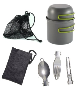 set couvert et cuisine camping