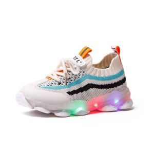 Chaussure de sport avec LED pour enfants