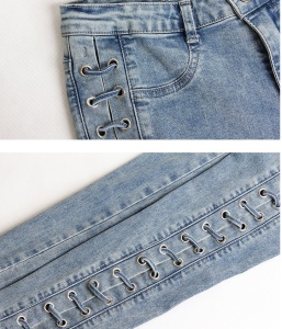 Pantalon  jean avec cordon sur le côté