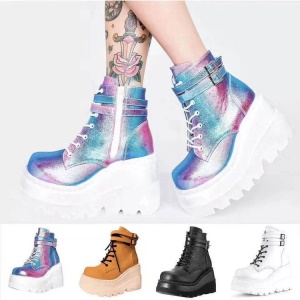 Bottes à semelle épaisse pour femmes