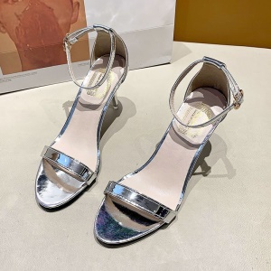 Sandales à talons hauts et fin