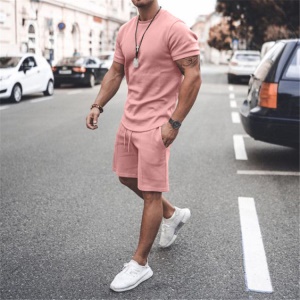 Ensemble de sport pour hommes short et tee-shirt