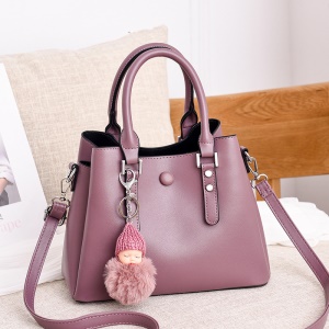Sac à main et bandoulière femme avec Poupée