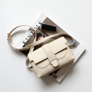Sac à bandoulière pour femmes en cuir de vache