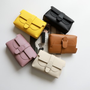 Sac à bandoulière pour femmes en cuir de vache