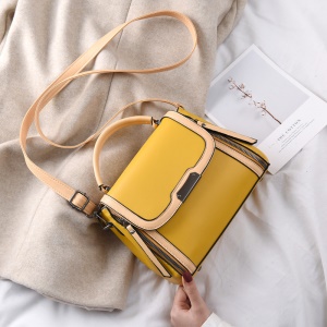 Sac à bandoulière  en cuir