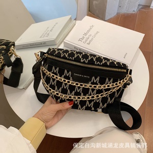 Sac à bandoulière pour femme en forme de coquille PU cuir M rayures
