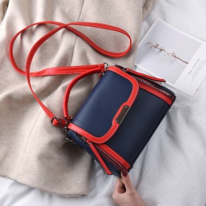 Sac à bandoulière  en cuir