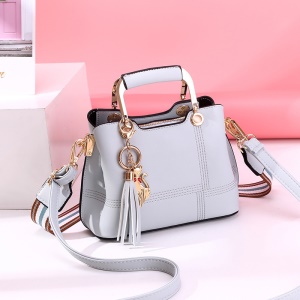 Sac à bandoulière pour les femmes Pendentif chat simple PU cuir