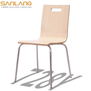 Chaise en bois support métallique à grande résistance