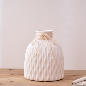 Vase céramique de décoration en corde de chanvre