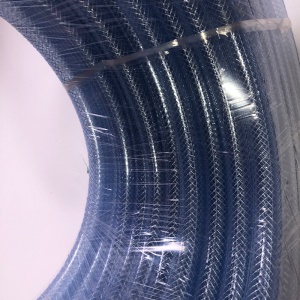 tuyau d'eau en PVC transparent