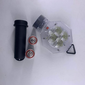 Feux d'avertissement LED 4 * 14 * 12cm
