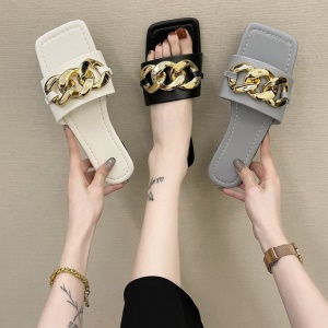 Pantoufles pour femmes