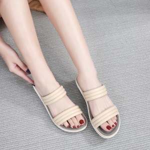 Pantoufle pour femmes en cuir artificiel PU