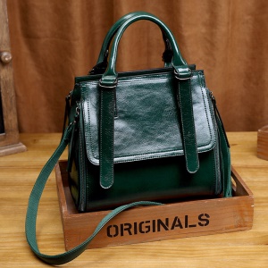 Sac à bandoulière simple pour femmes avec un effet de cire huilée